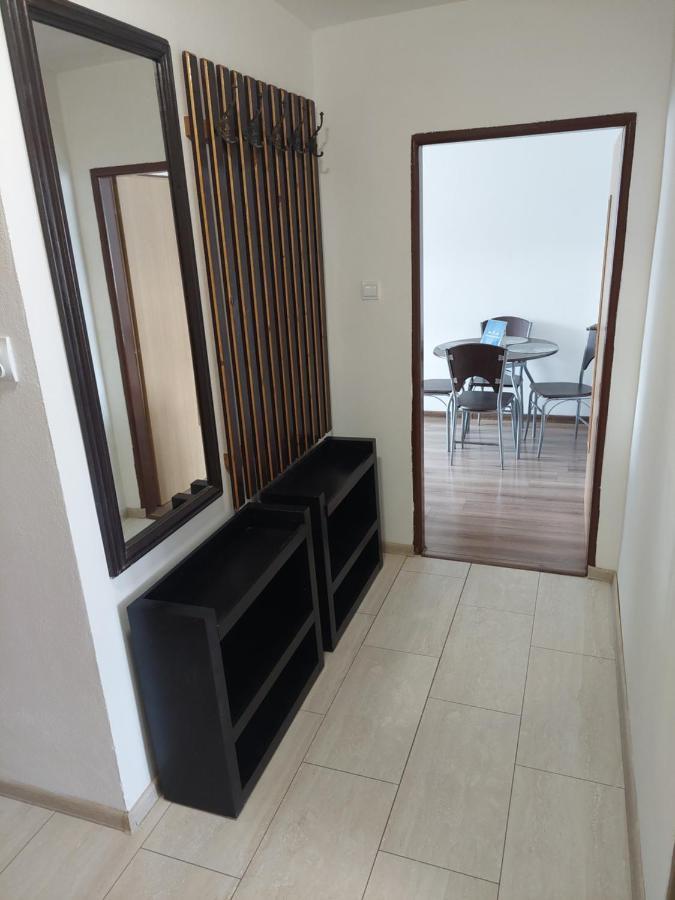 Vaclavskeho Apartment Medzilaborce מראה חיצוני תמונה