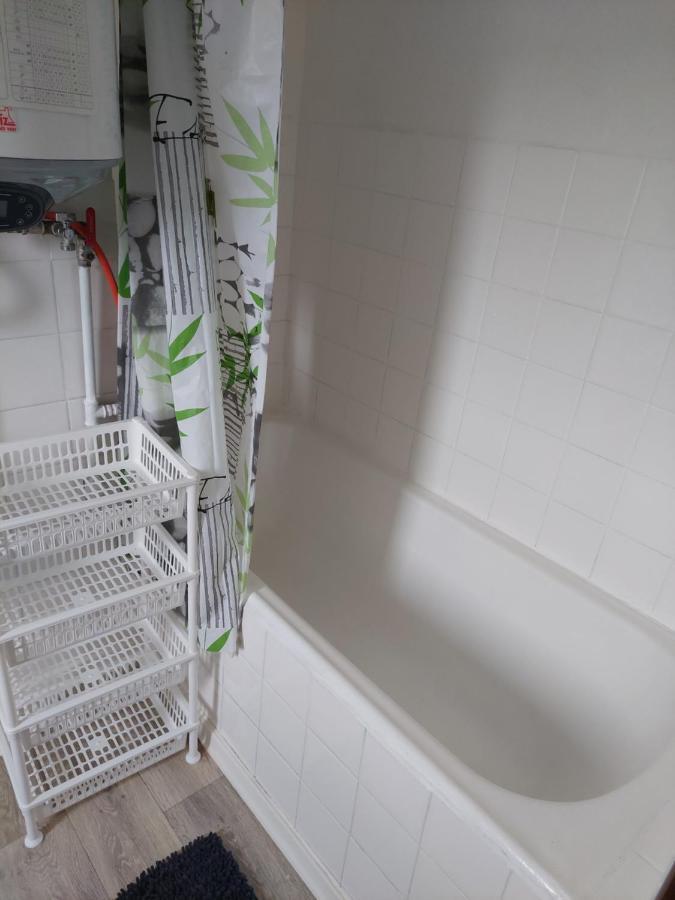 Vaclavskeho Apartment Medzilaborce מראה חיצוני תמונה